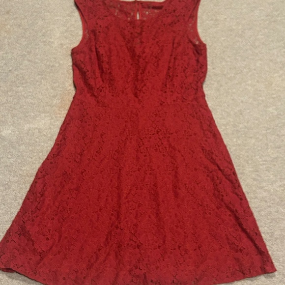 Red embroidered dress from White House Black Market - Picture 1 of 4